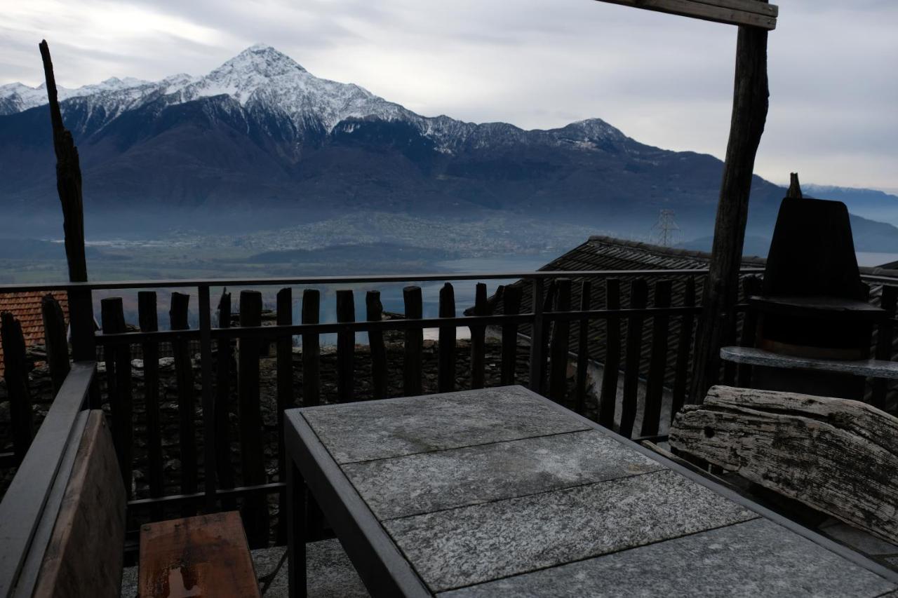 Appartamenti Montemezzo Le Case In Pietra Sorico Zewnętrze zdjęcie