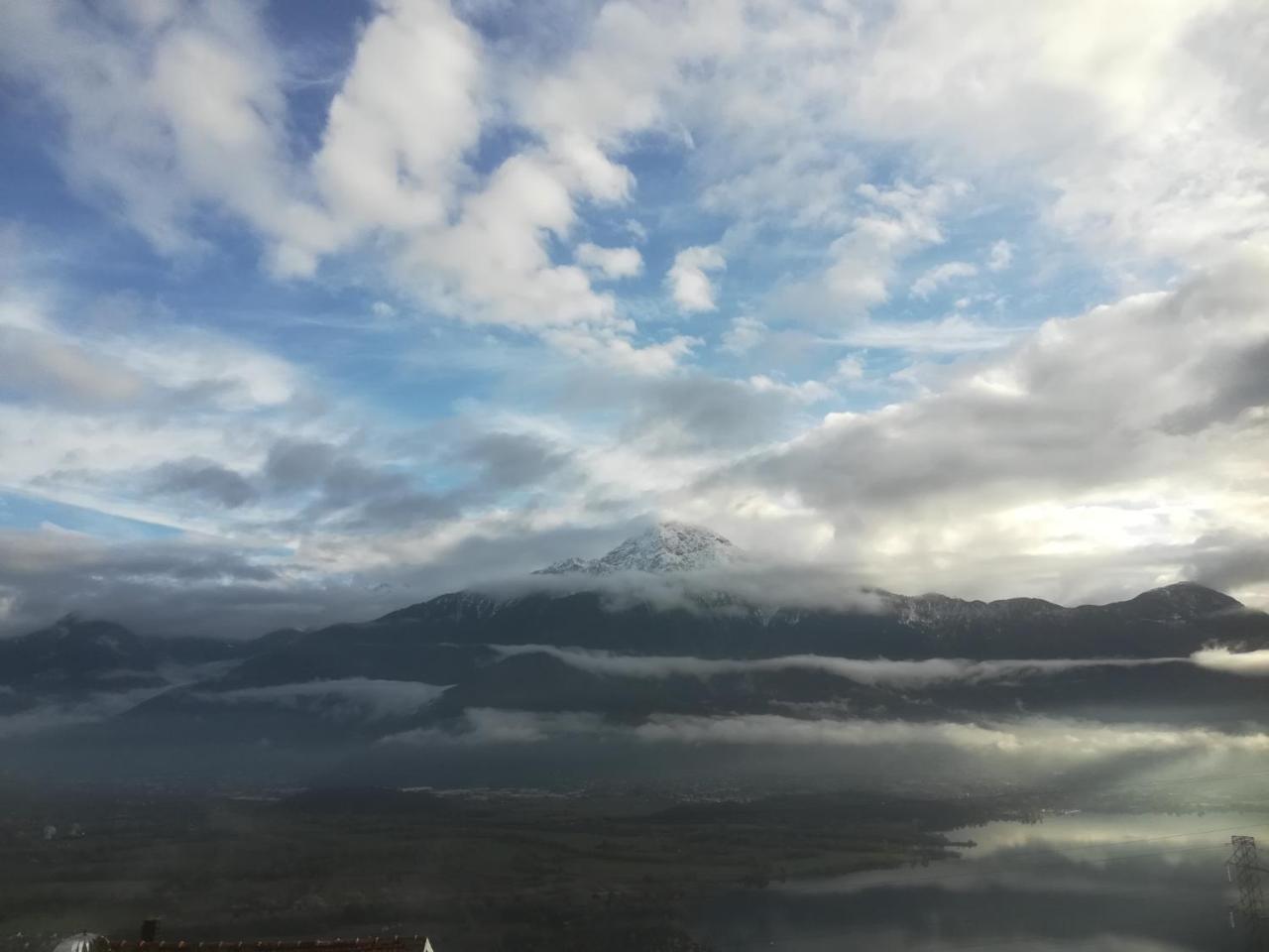 Appartamenti Montemezzo Le Case In Pietra Sorico Zewnętrze zdjęcie