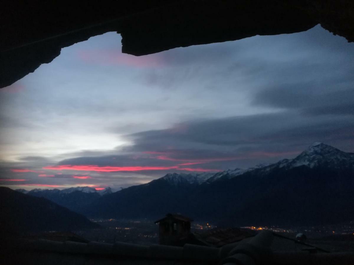 Appartamenti Montemezzo Le Case In Pietra Sorico Zewnętrze zdjęcie